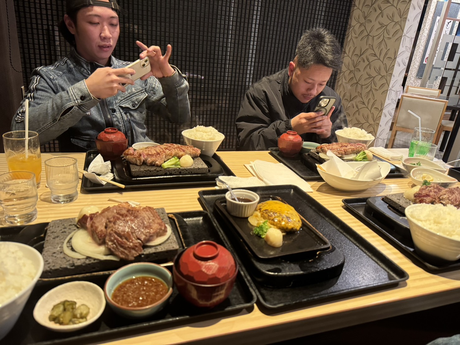 S__2965558_0_0